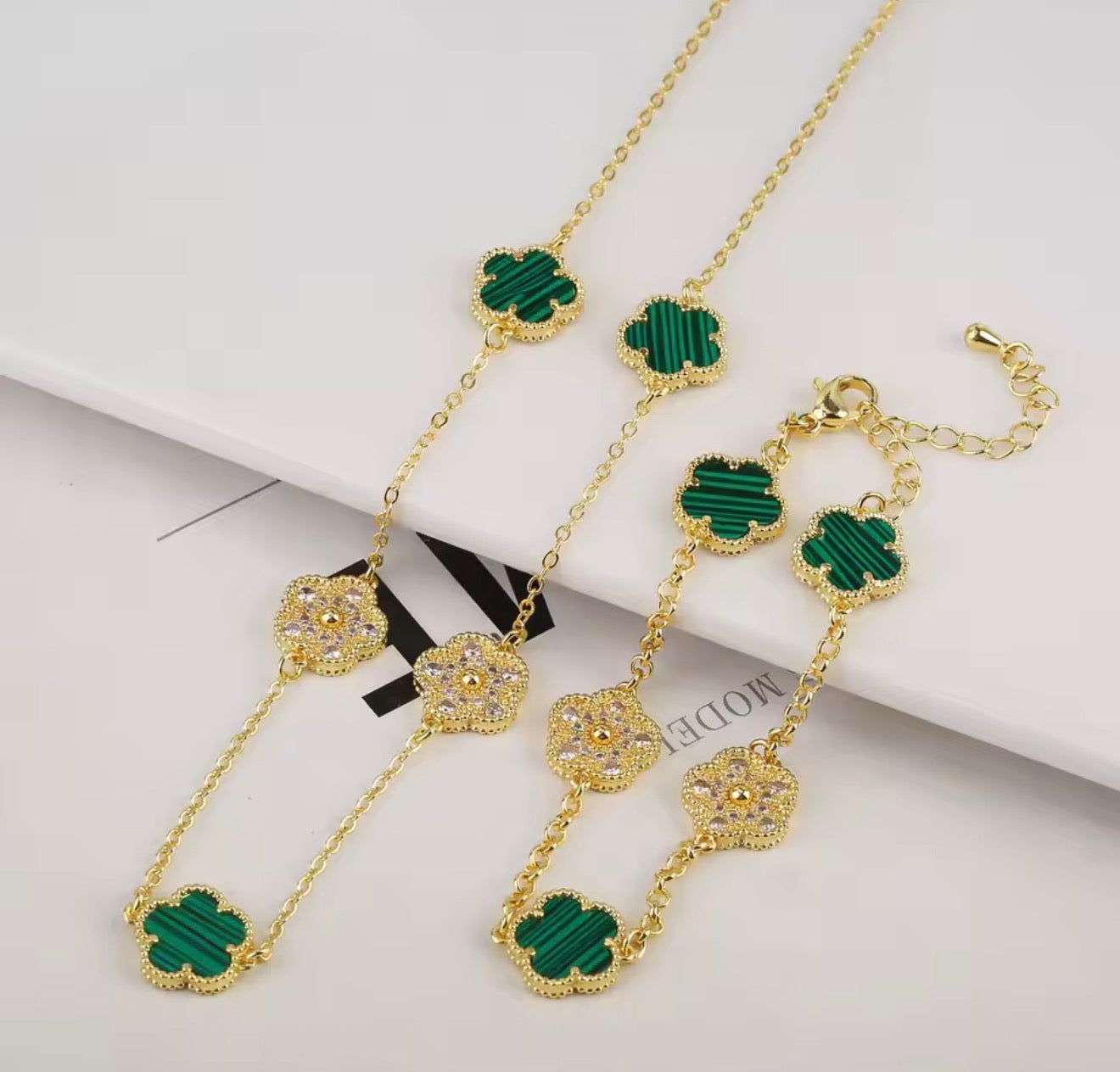 Clover necklace & bracelet sets