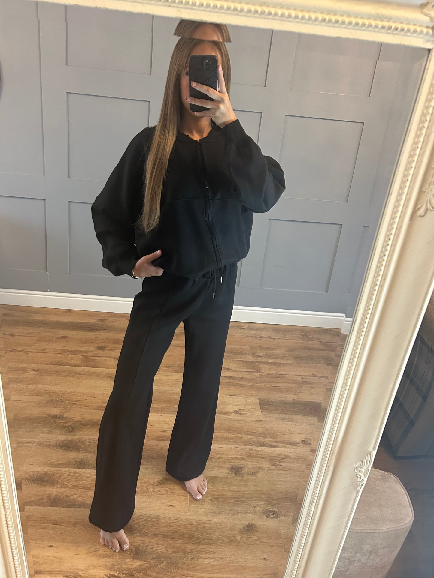 Black bomber tracksuit