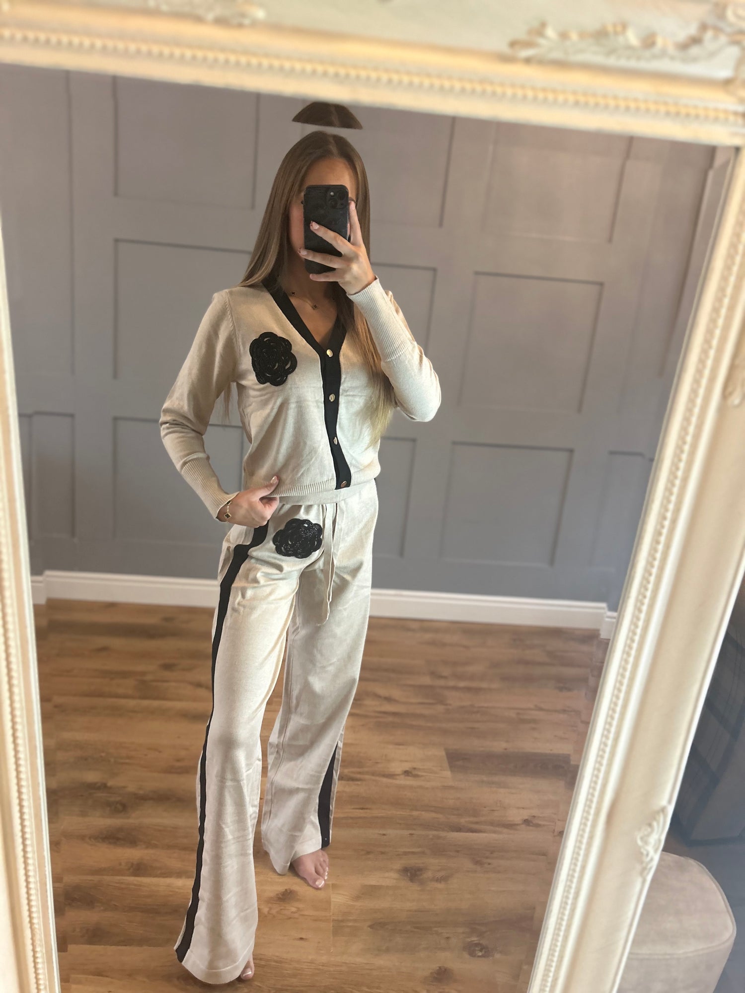 Lounge wear