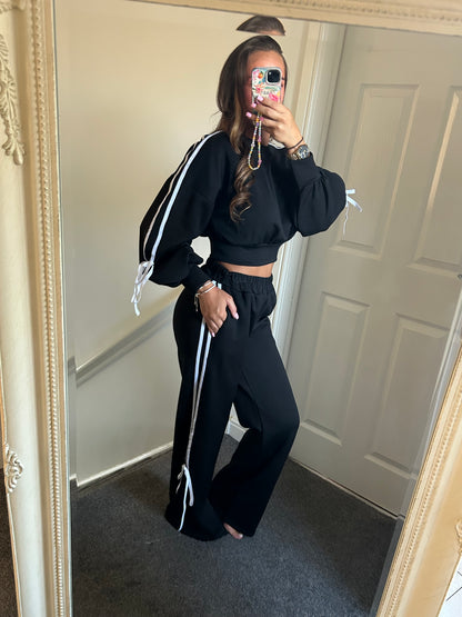 Bow detail tracksuit