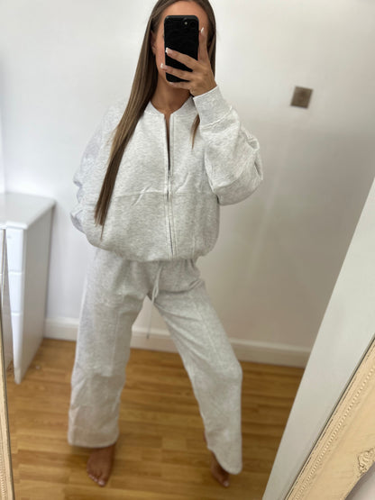 Bomber tracksuit in light grey