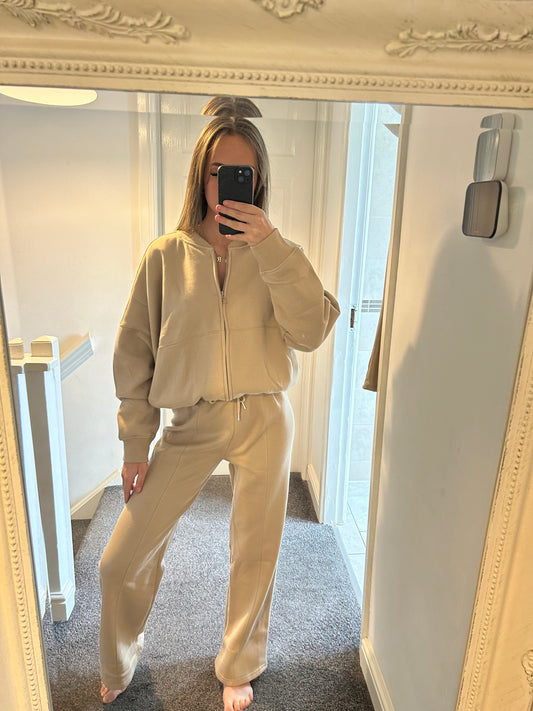 Bomber tracksuit in beige